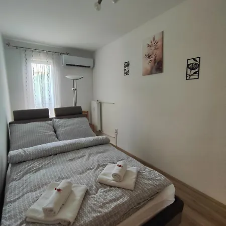 Apartamento Hegin Ajtósi Pécs