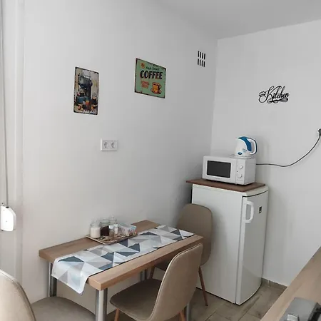 Hegin Ajtosi * Pécs